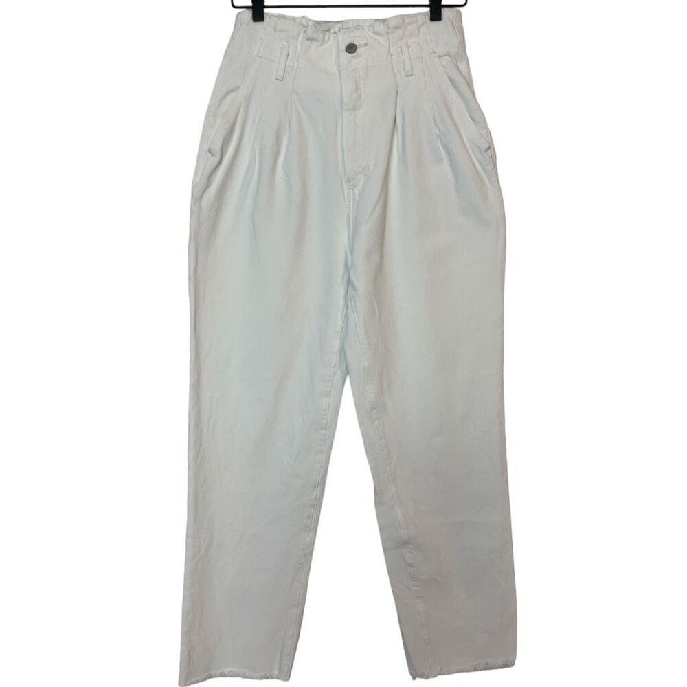 Abercrombie & Fitch White The Mom Jean 28